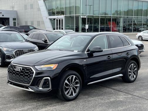 2023 Audi Q5 45 S line Premium