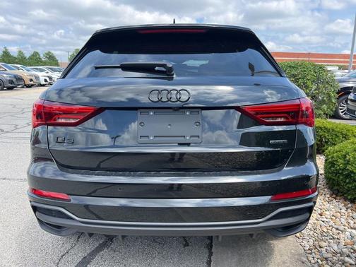 2025 Audi Q3 45 S line Premium Plus