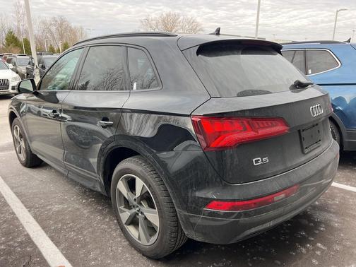 2020 Audi Q5 45 Premium