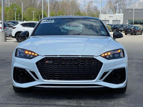 Glacier White Metallic 2024 Audi RS 5 2.9T