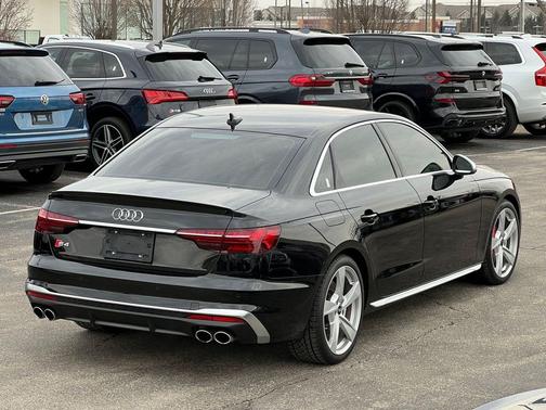 2024 Audi S4 Premium Plus TFSI quattro Tiptronic