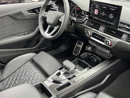 2024 Audi S4 Premium Plus TFSI quattro Tiptronic