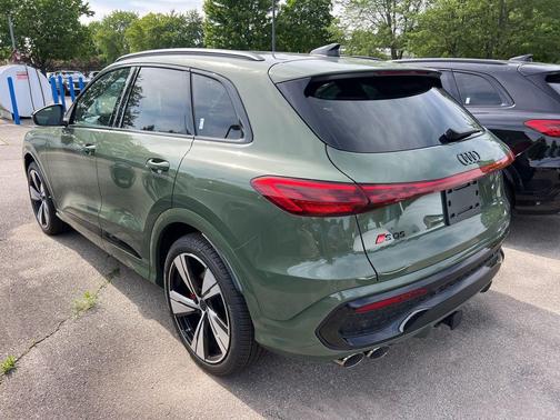 District Green Metallic 2026 Audi SQ5 3.0T Premium Plus