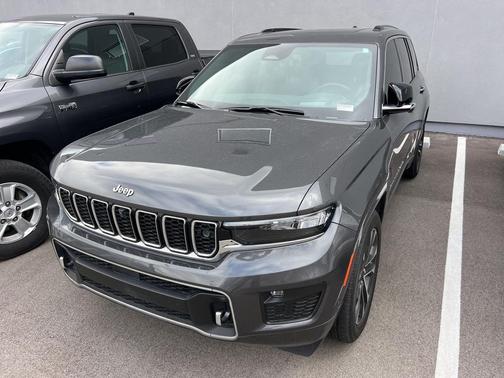 2022 Jeep Grand Cherokee Overland