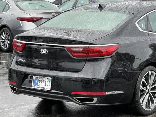 2019 Kia Cadenza Technology