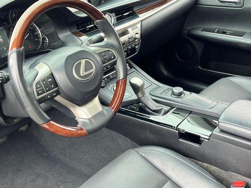 Nebula Gray Pearl 2017 Lexus ES 350 Base