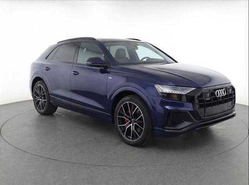 Waitomo Blue Metallic 2023 Audi Q8 55 Prestige