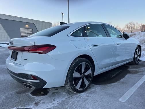 2025 Audi A5 Premium Plus TFSI quattro S tronic