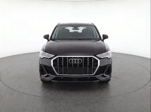 Mythos Black Metallic 2020 Audi Q3 45 S line Premium Plus