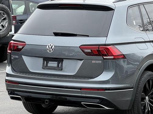 2020 Volkswagen Tiguan 2.0T SE R-Line Black 4MOTION