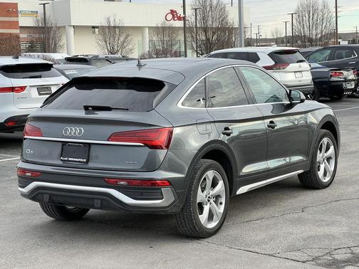 2024 Audi Q5 45 S line Premium