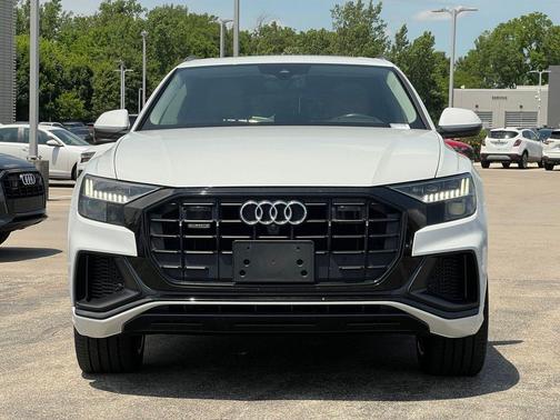 Glacier White Metallic 2019 Audi Q8 3.0T Premium
