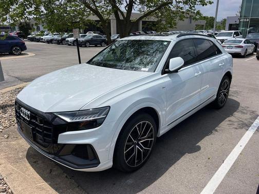 Glacier White Metallic 2019 Audi Q8 3.0T Premium