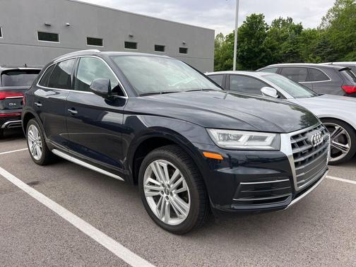 Moonlight Blue Metallic 2019 Audi Q5 2.0T Premium Plus