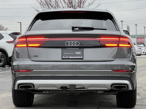 2025 Audi Q8 55 Premium