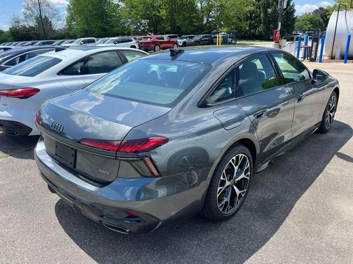 Daytona Gray Pearl Effect 2026 Audi A6 Premium Plus quattro S tronic