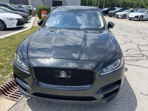 2019 Jaguar F-PACE 25t Premium
