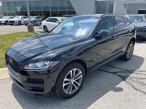 2019 Jaguar F-PACE 25t Premium
