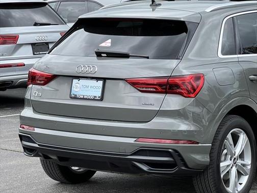 2022 Audi Q3 Premium Plus