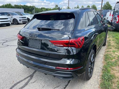2025 Audi Q3 45 S line Premium Plus