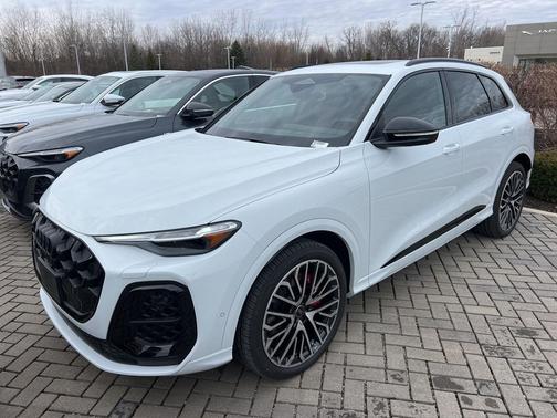 2025 Audi SQ5 3.0T Premium Plus