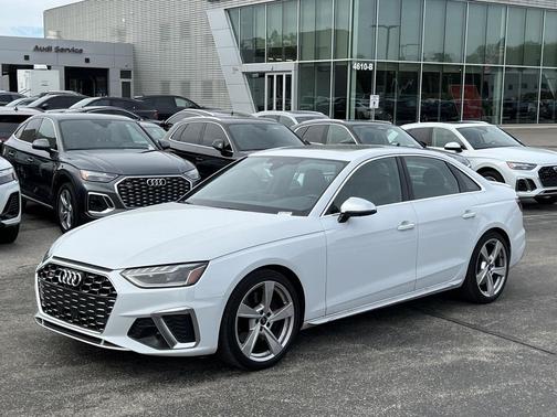 2024 Audi S4 Premium Plus TFSI quattro Tiptronic
