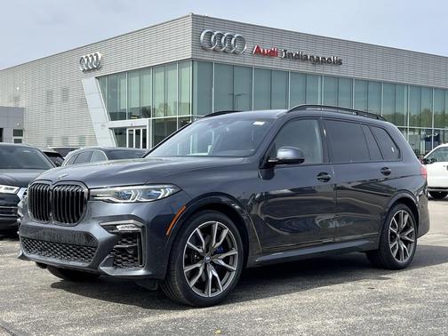 2021 BMW X7 M50i