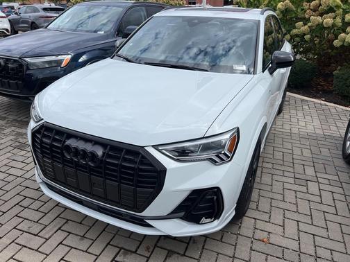 2025 Audi Q3 45 S line Premium Plus
