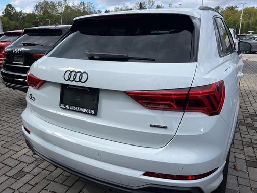 2025 Audi Q3 45 S line Premium Plus