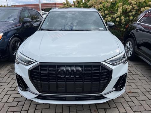 2025 Audi Q3 45 S line Premium Plus