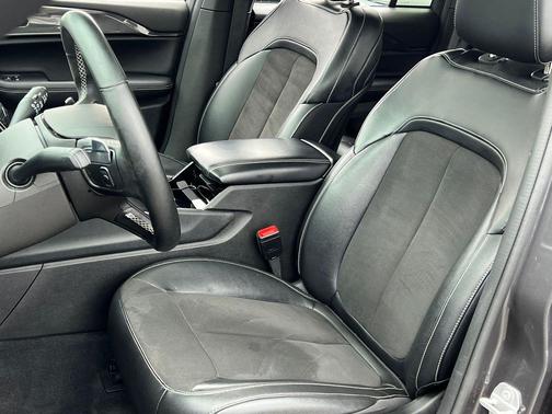 2022 Jeep Grand Cherokee Altitude