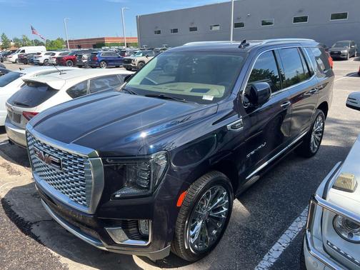 Midnight Blue Metallic 2021 GMC Yukon Denali