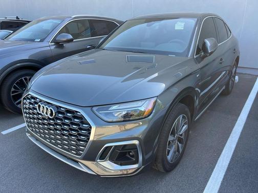 2023 Audi Q5 45 S line Premium Plus