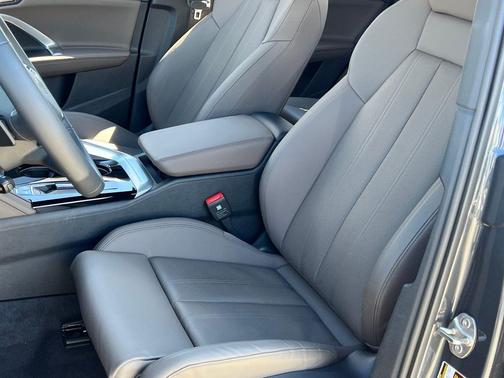 Tambora Gray Metallic 2025 Audi Q5 Premium Plus TFSI quattro S tronic