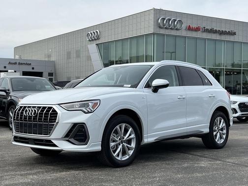 2025 Audi Q3 Premium 45 TFSI S line quattro Tiptronic