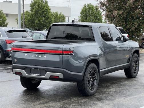 2022 Rivian R1T Adventure