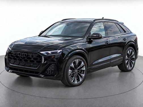 Mythos Black Metallic 2025 Audi Q8 55 Premium Plus