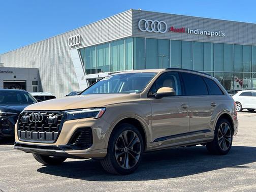 2025 Audi Q7 55 Premium Plus
