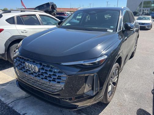 2025 Audi Q5 Premium Plus
