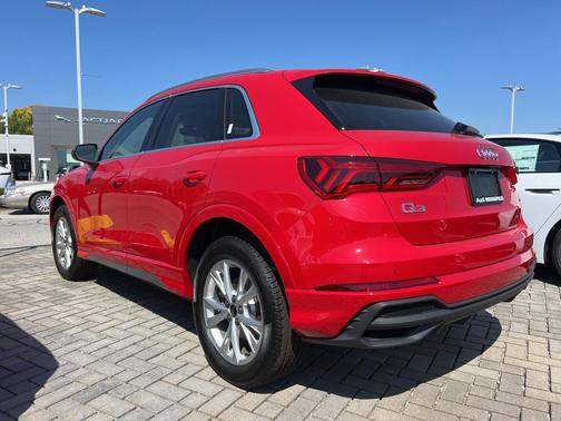 2025 Audi Q3 45 S line Premium Plus