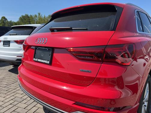 2025 Audi Q3 45 S line Premium Plus