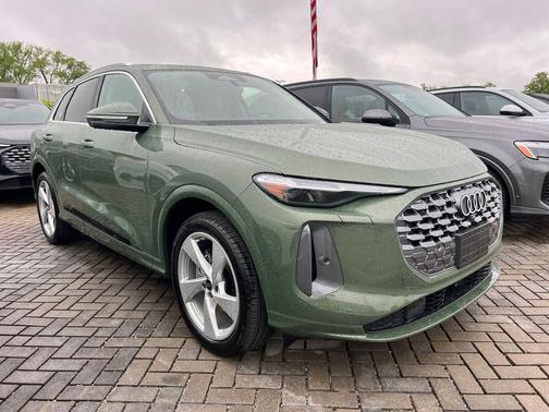District Green Metallic 2026 Audi Q5 Prestige TFSI quattro S tronic