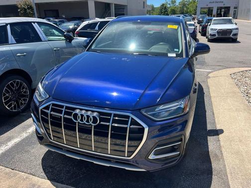 Navarra Blue Metallic 2021 Audi Q5 45 Premium Plus