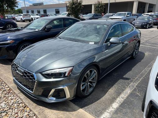 Daytona Gray Pearl Effect 2023 Audi A5 Sportback 45 S Line Premium