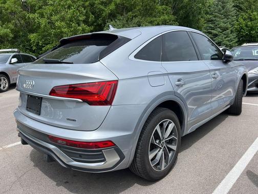 Florett Silver Metallic 2022 Audi Q5 45 S line Premium