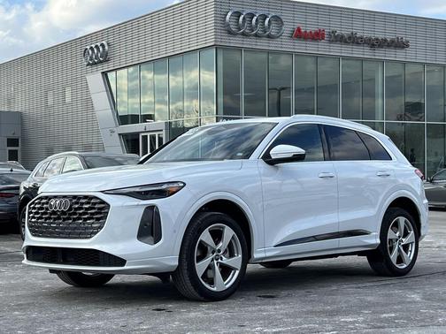 2025 Audi Q5 Premium Plus TFSI quattro S tronic