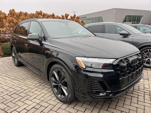 2026 Audi Q7 55 Premium Plus