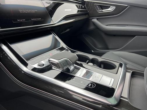 2026 Audi Q7 55 Premium Plus
