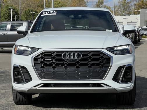2025 Audi Q5 45 S line Premium Plus