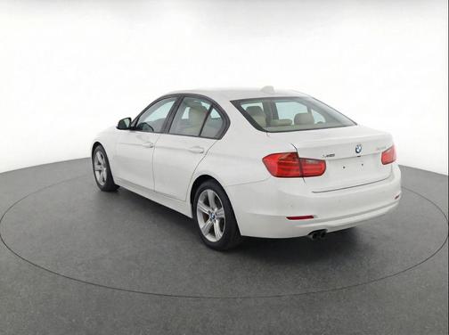 Alpine White 2013 BMW 328 xDrive